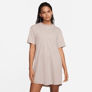 Nike Sportswear Women's Essential T-Shirt Dress Light Brown